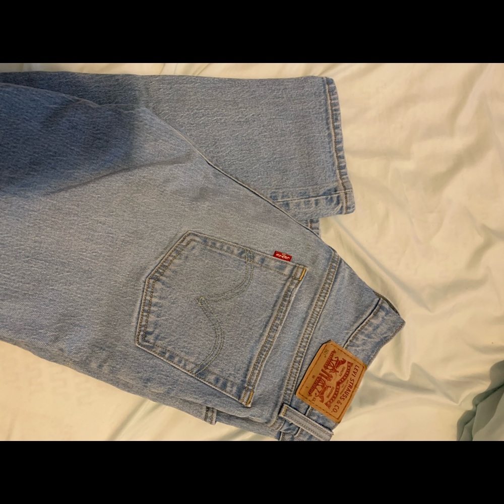 Levi’s straight leg